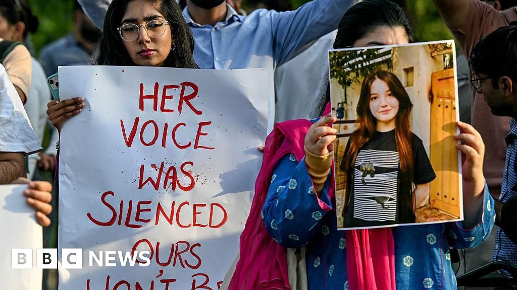 Sana Yousaf's murder highlights a pattern of violence against women in Pakistan, activists say.
