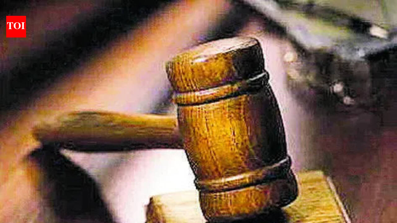 Madras High Court orders United India Insurance to pay Rs 5 lakh to kin of Karur jallikattu spectator gored to death, rejecting technical objections.
