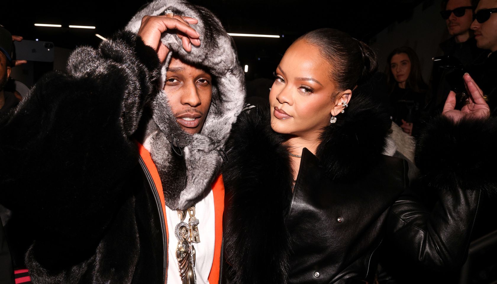 When it comes to Rihanna, A$AP Rocky knows he better not be dumb. As cute tour moments between the rockstar couple continue to take over the net, the latest video showing Rocky making it clear that his playboy days are behind him really has the streets talkin…