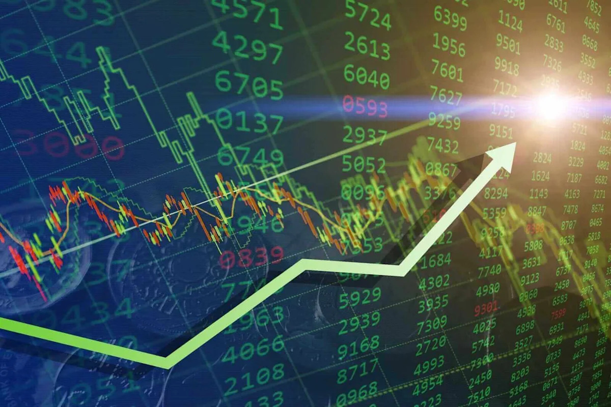 Navan climbed after Q1 earnings as AI momentum, rising enterprise traction, and strong adoption trends boosted investor sentiment and outlook.