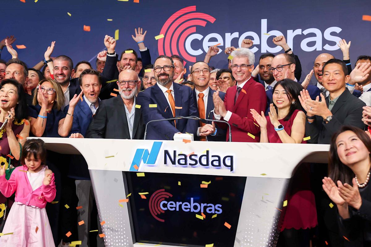 AI Chipmaker Gets 'Buy' Ratings from Analysts