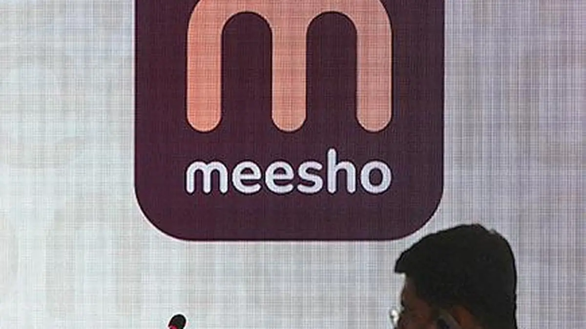Fidelity Investments sold 1.3% stake in Meesho for Rs 988 crore via open market deals, even as the ecommerce firm reports narrowing losses and rising revenue.